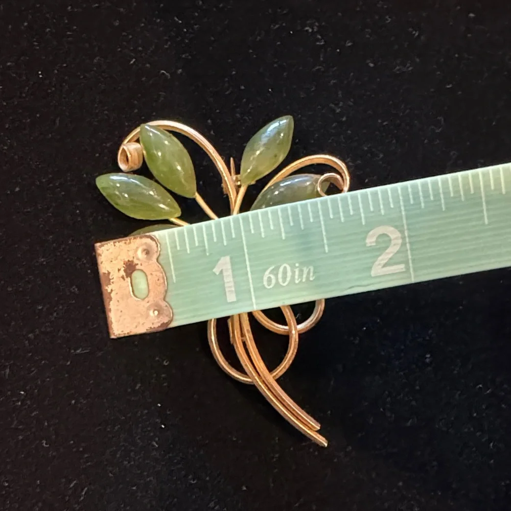 Vintage Jade and Gold Floral Brooch
